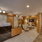 Hotel Swans Old Grand Bazar *