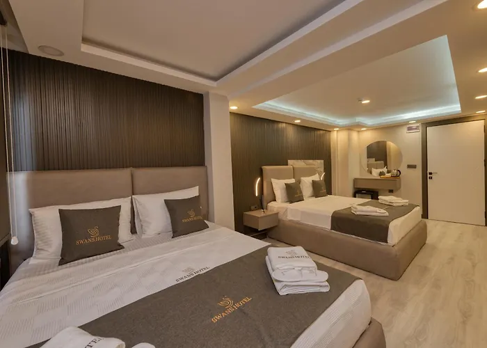 מלון Swans Old Grand Bazar *