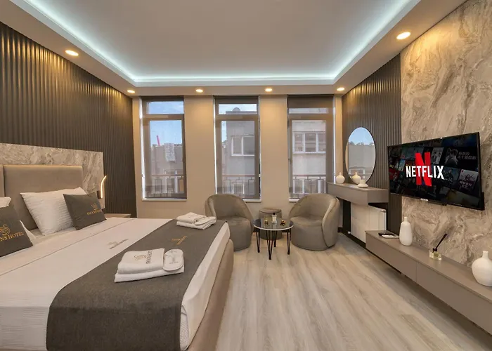 מלון Swans Old Grand Bazar