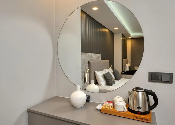 מלון Swans Old Grand Bazar *